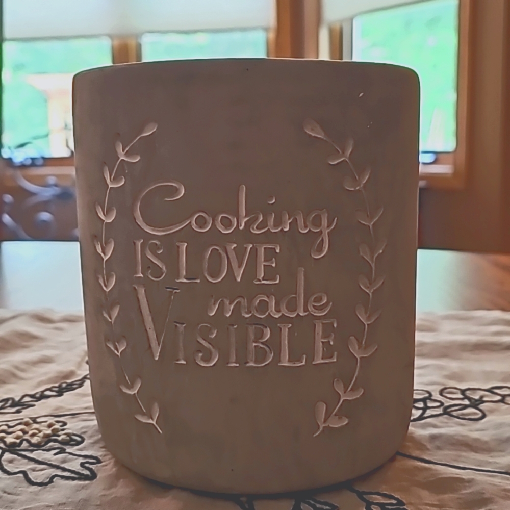 Concrete Utensil holder